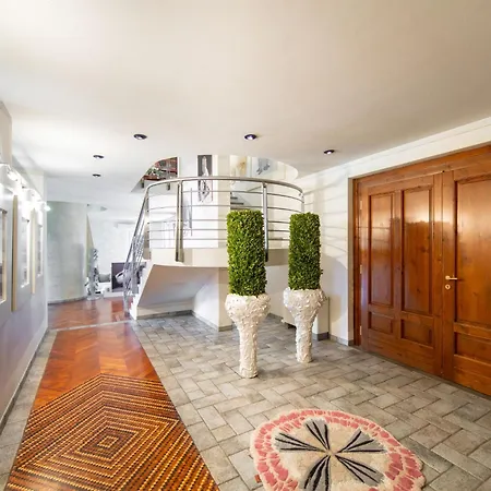 Villa Il Guscio By Interhome